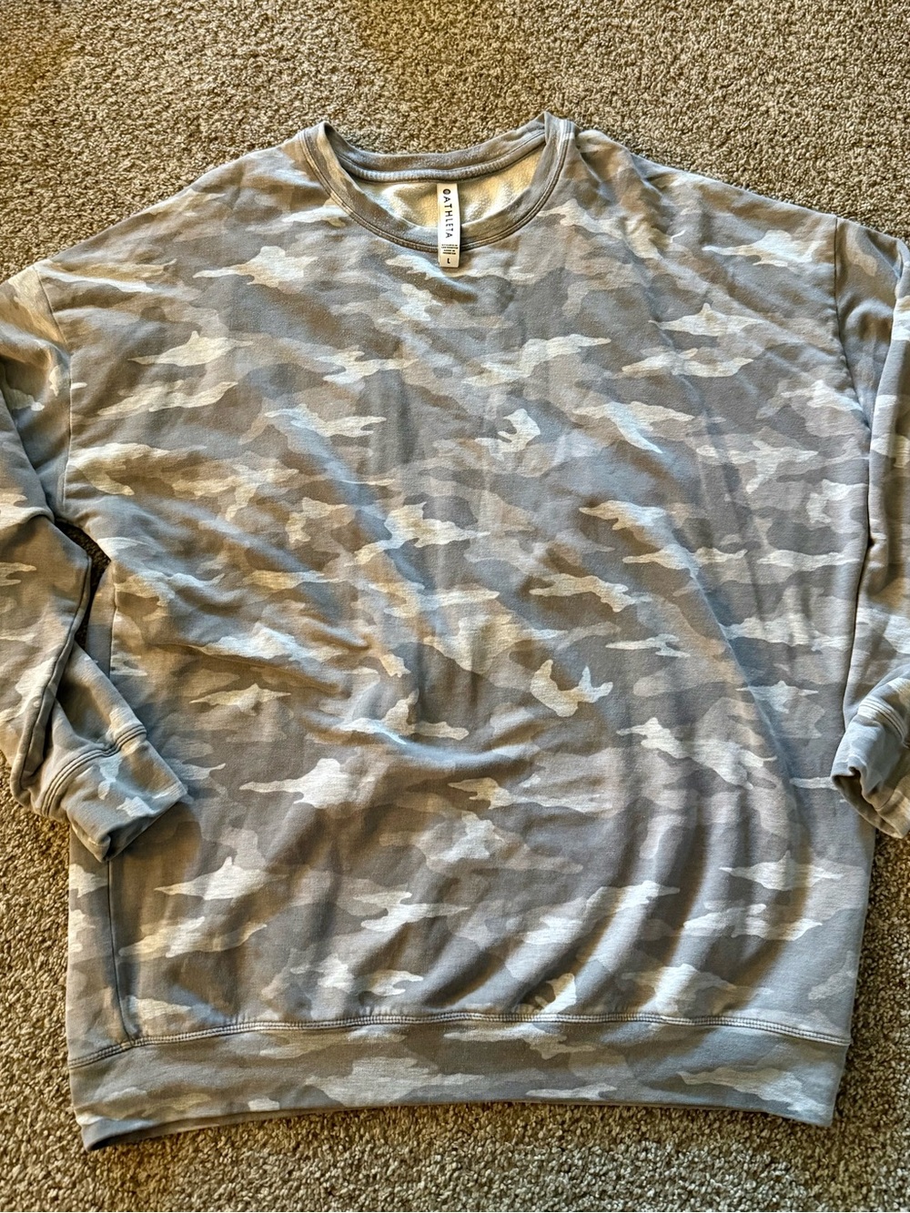 Athleta Light Gray Camo Crewneck Sweatshirt women’s